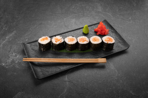 Salmon Chu-maki